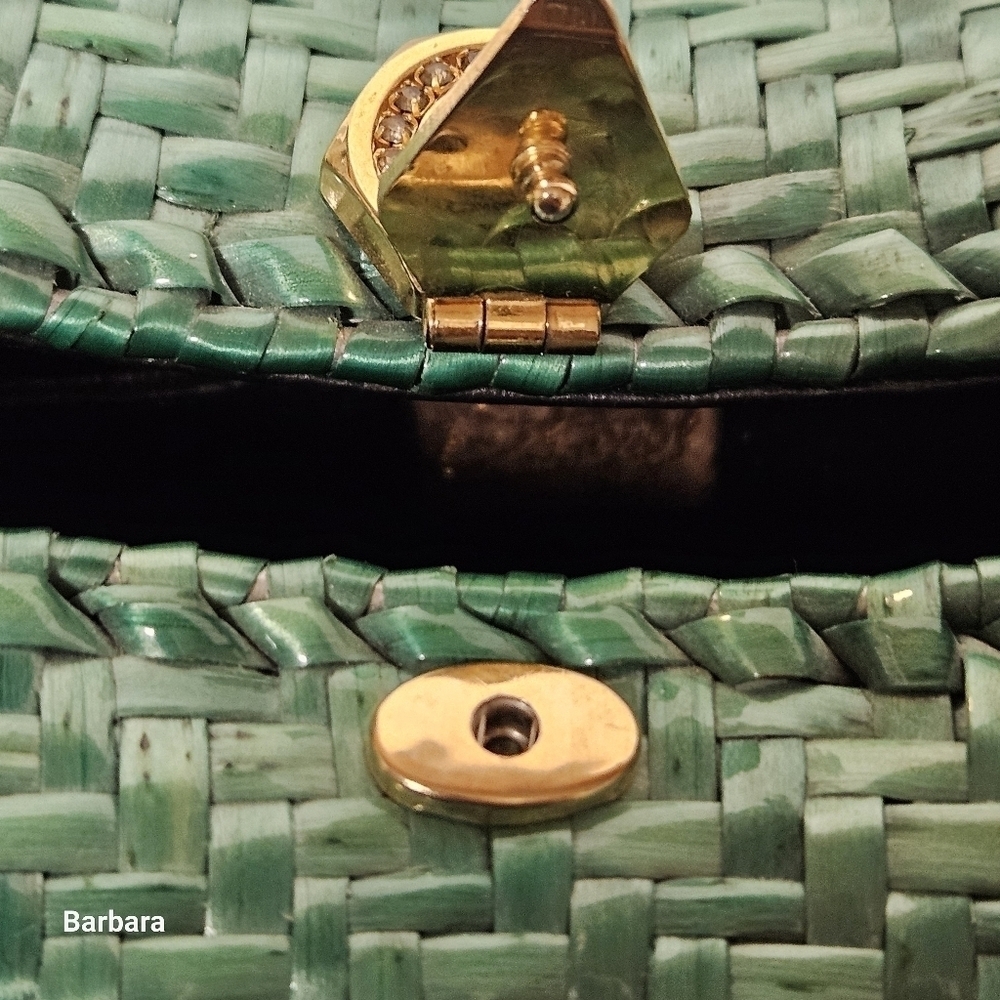 Nelly Green Handwoven Basket Weave Messenger Shoulder Bag - Picture 9 of 15